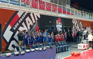 Entrée avec les joueurs de Denain Voltaire